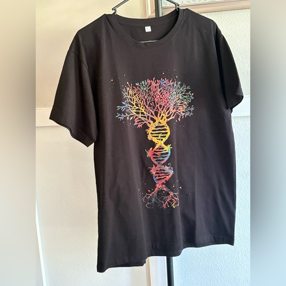 Black Graphic T-Shirt Large DNA Tree of Life Science Nature Art Tee